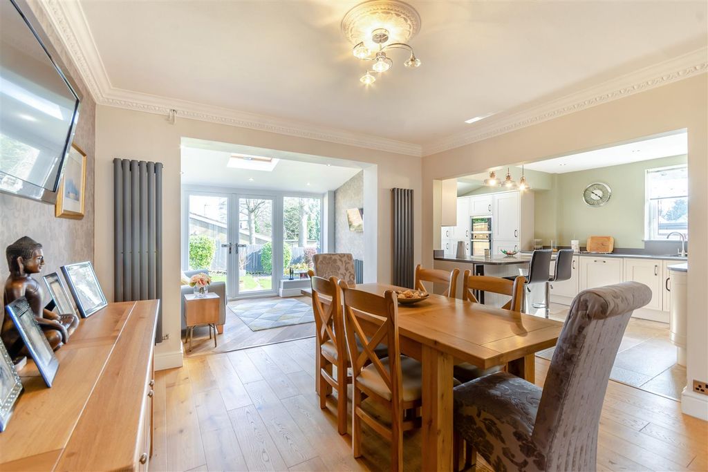 Property photo 2 of 40 8638896-Interior22v2.Jpg