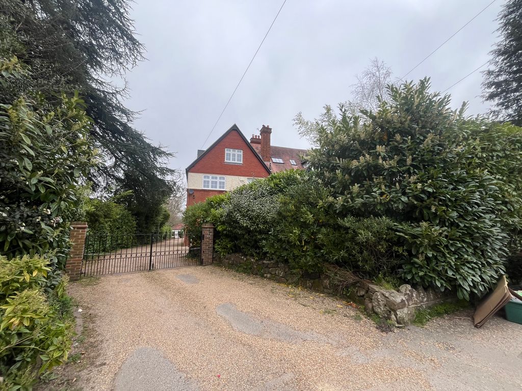 Property photo 2 of 16 Img_2593