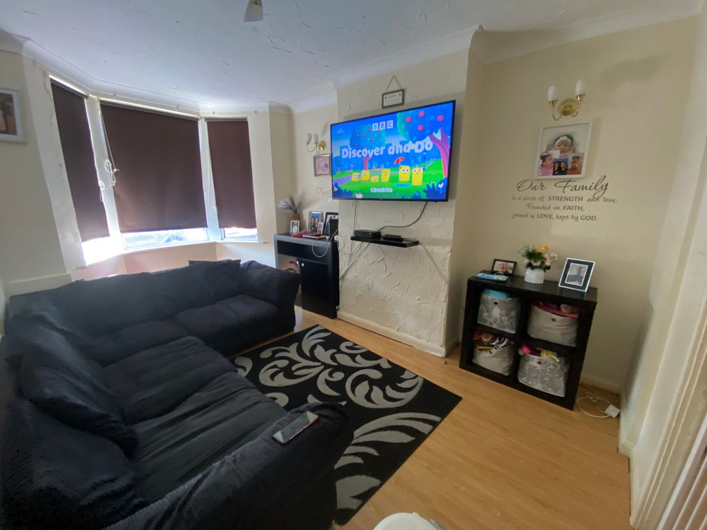 Property photo 2 of 15