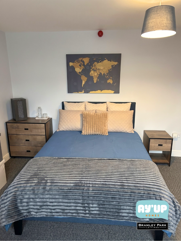 Property photo 1 of 3
