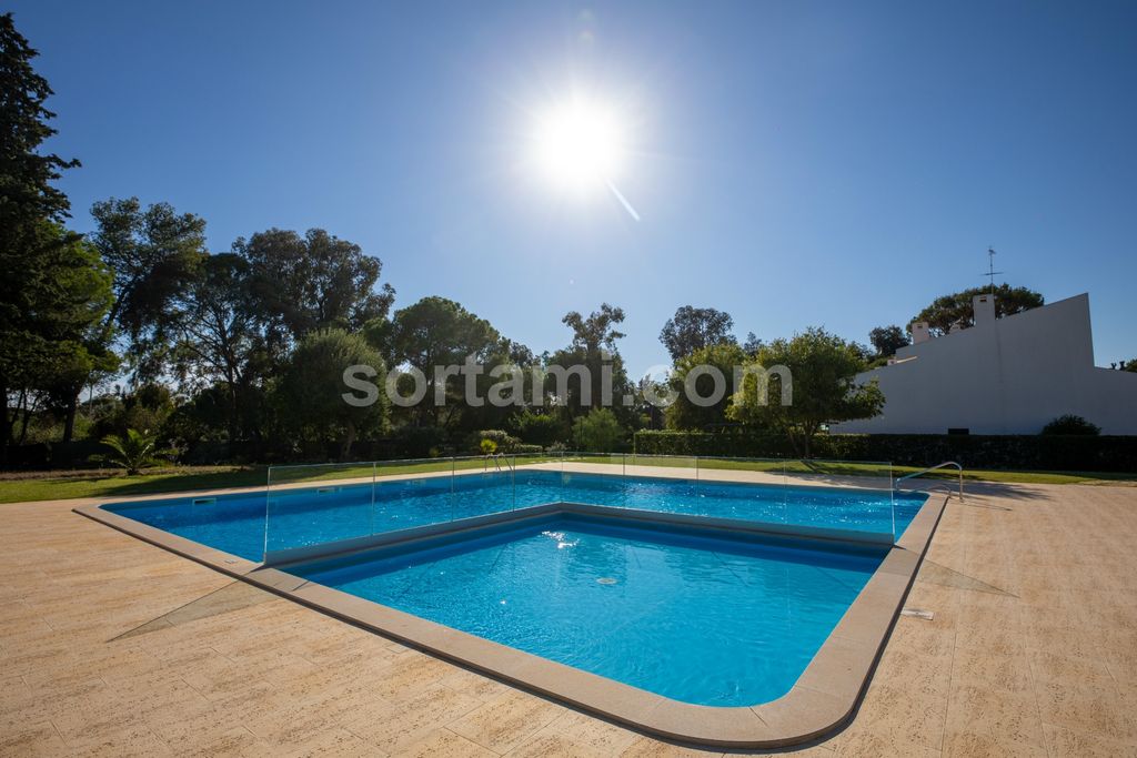 Property photo 1 of 37