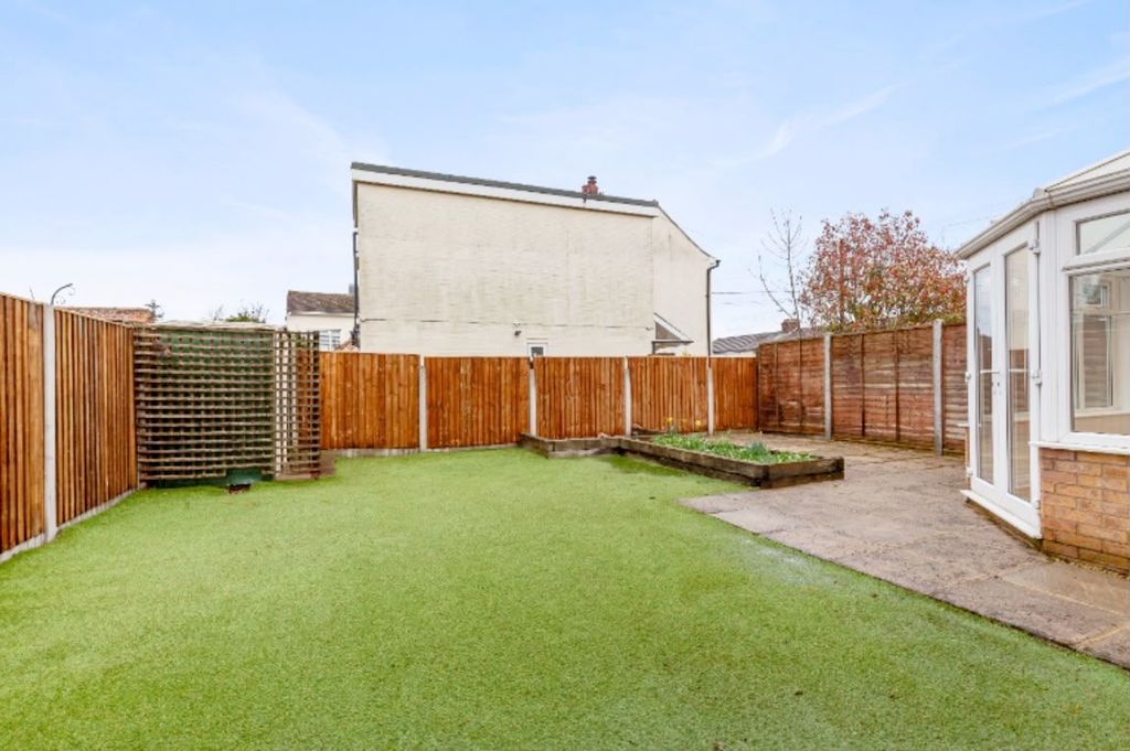 Property photo 3 of 13
