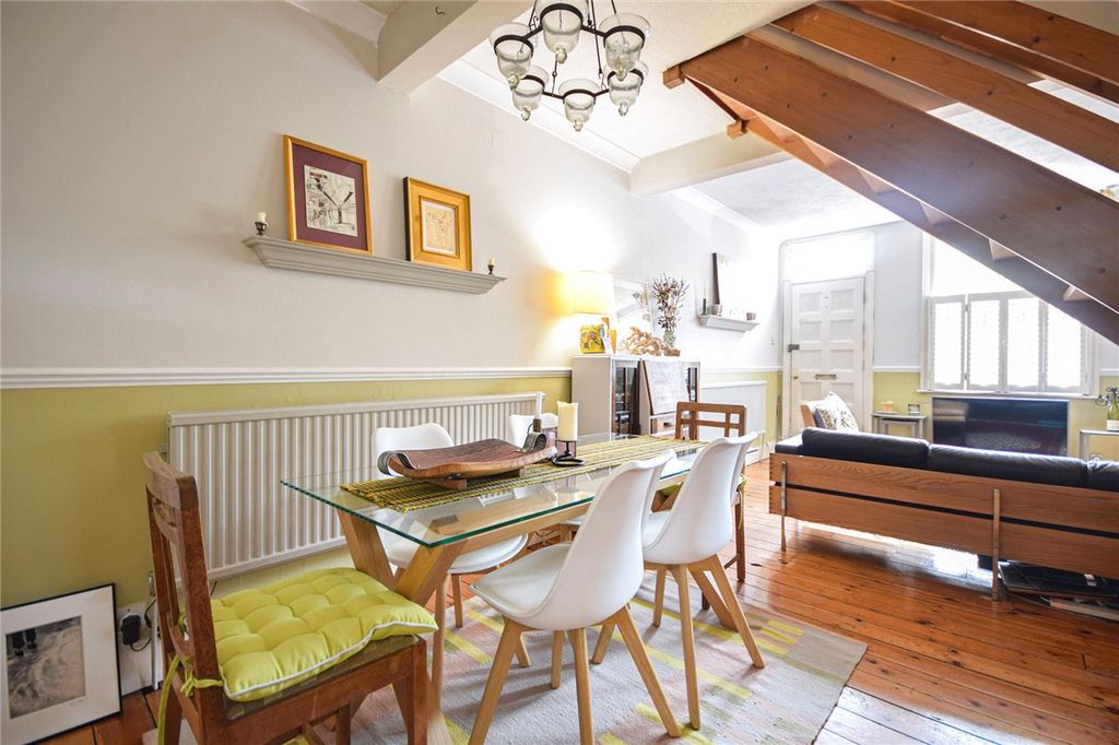 Property photo 3 of 14 Picture No. 24