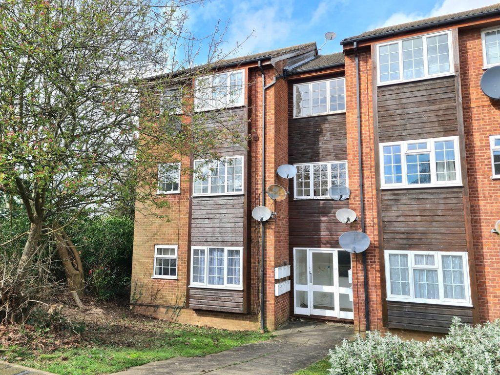 Property photo 1 of 5