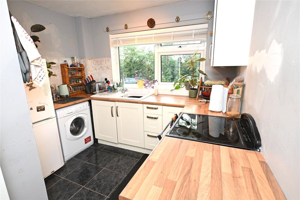 Property photo 2 of 11 Picture No. 06