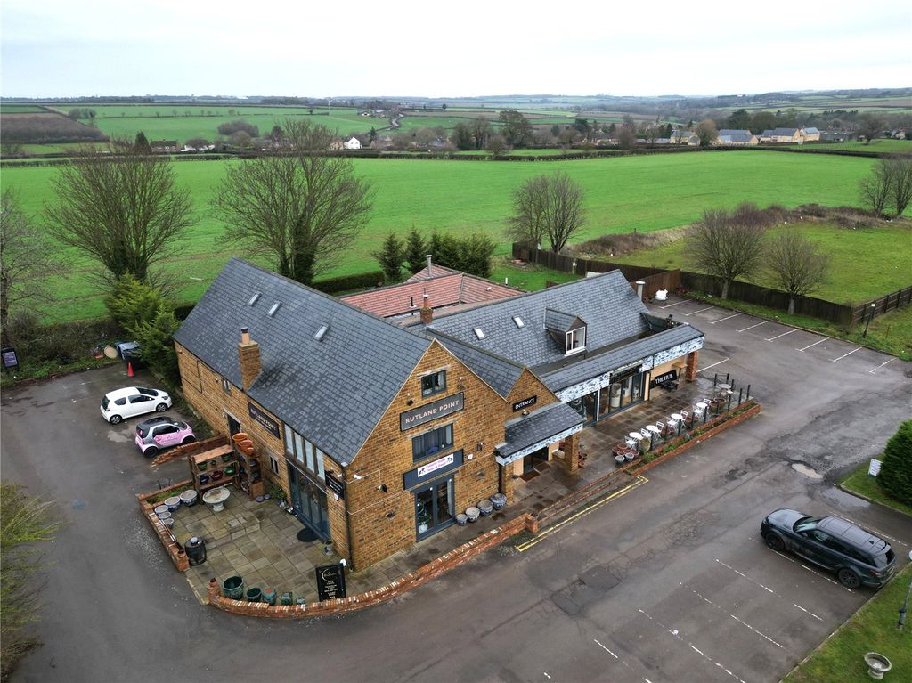 Property photo 3 of 16 Picture No. 03