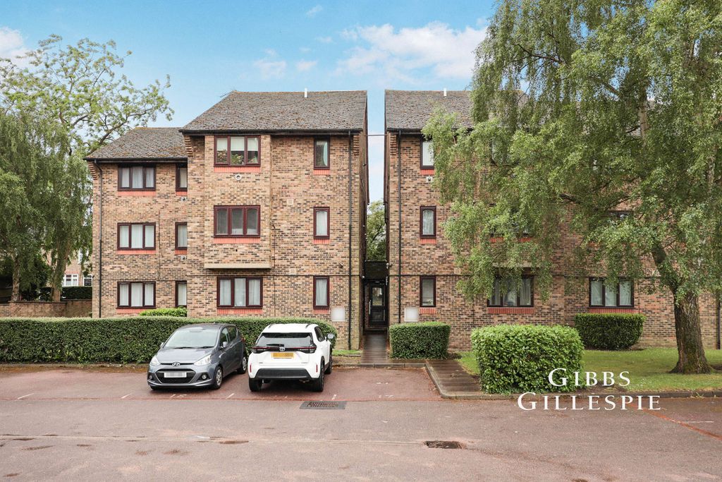 Property photo 2 of 10 Photo