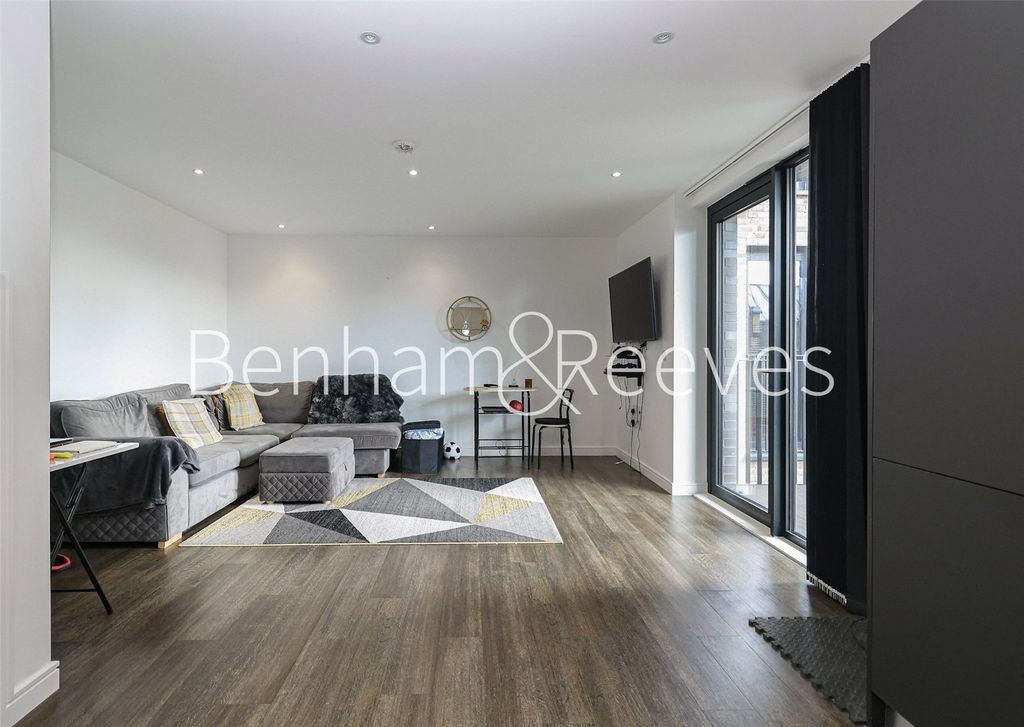 Property photo 1 of 17 Picture No. 06