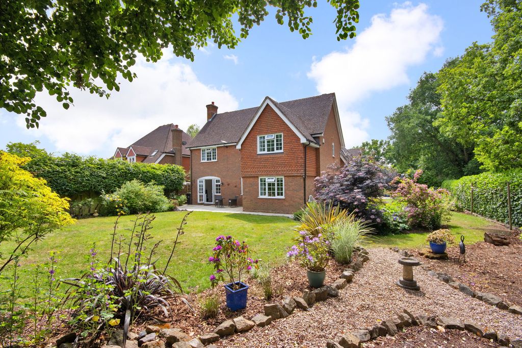 Property photo 3 of 63