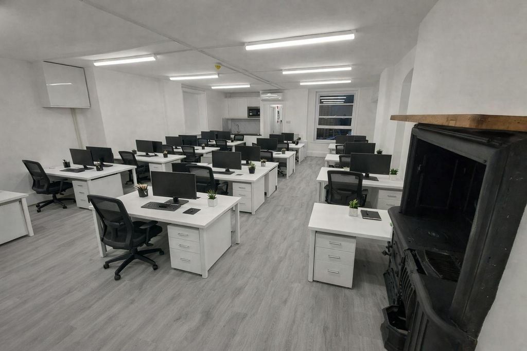 Property photo 1 of 10 Original-3Ef930Ff-72Ae-4915-Bfea-F821D098CE48.Jpeg