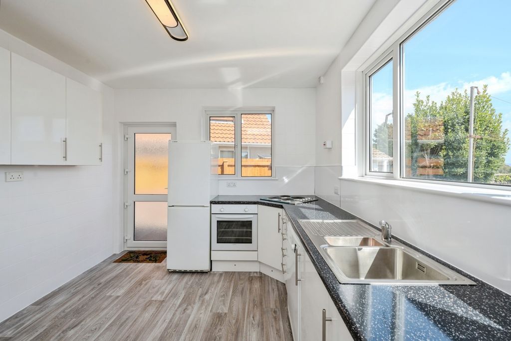 Property photo 2 of 23 Pbox-Img.Jpg