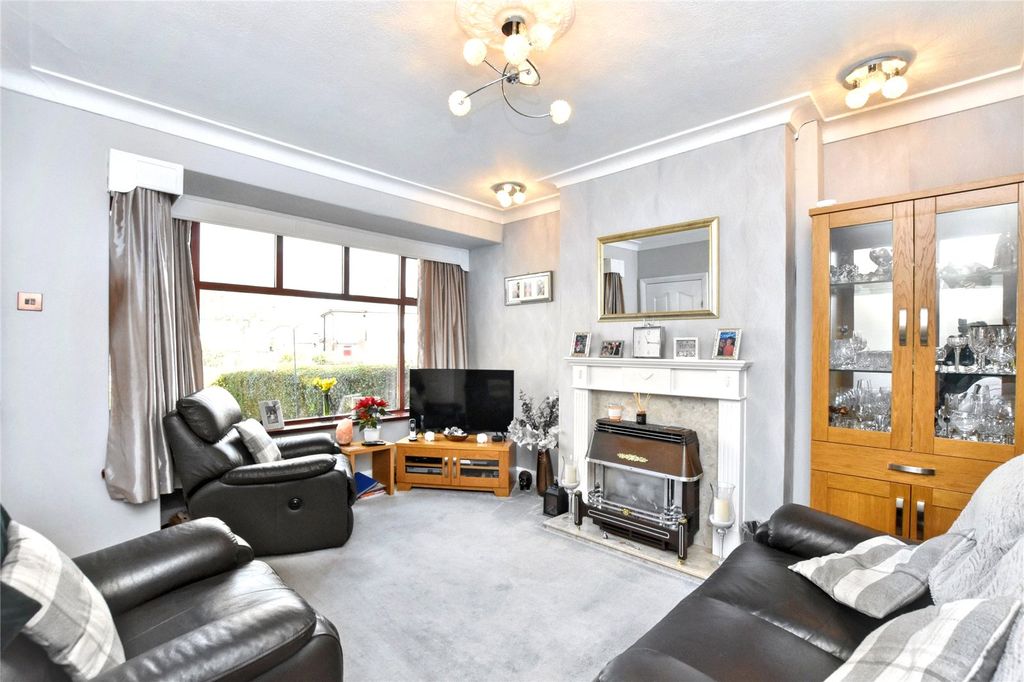 Property photo 3 of 24 Picture No. 15