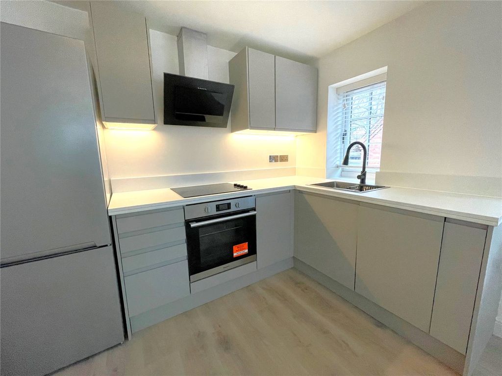 Property photo 3 of 12 Picture No. 07