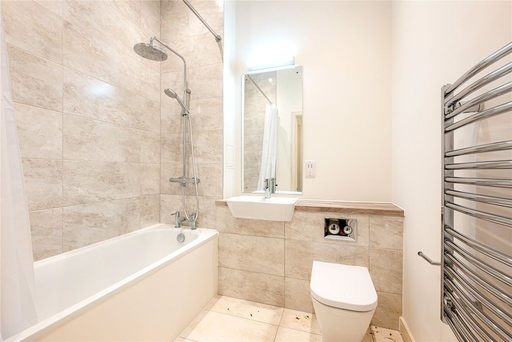 Property photo 3 of 12 Picture No. 01