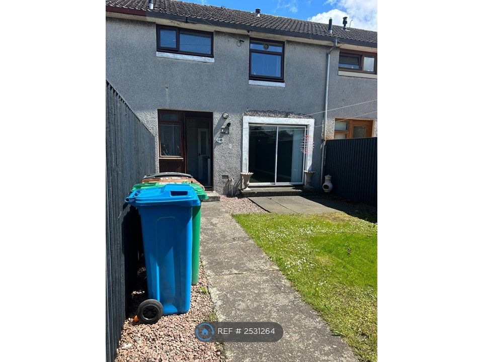 Property photo 3 of 14 Back Garden Area