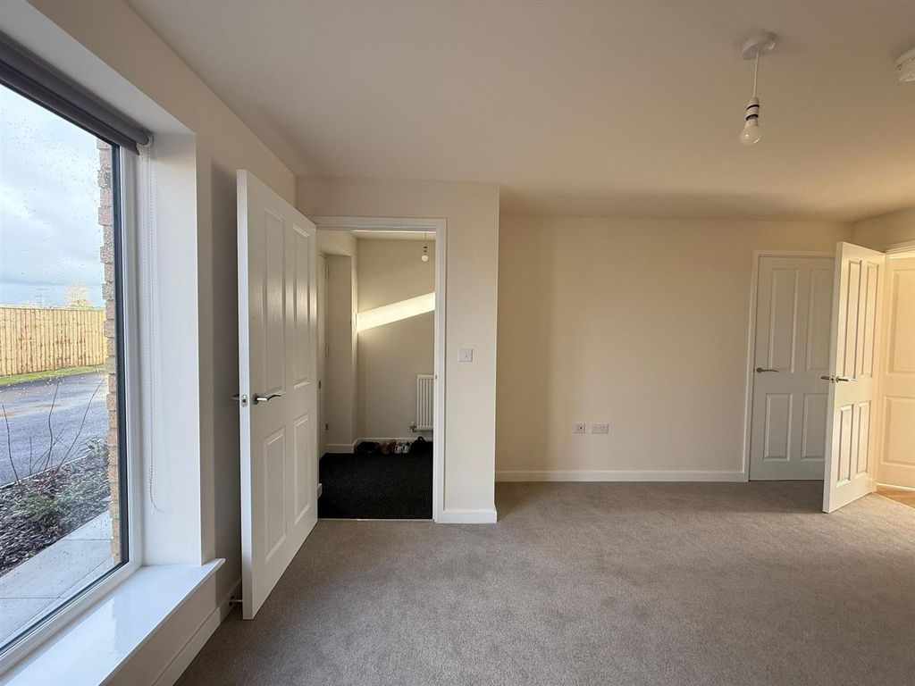 Property photo 2 of 15 Be7E9E85-B2Da-48F0-90c7-0765A159098A.Jpg
