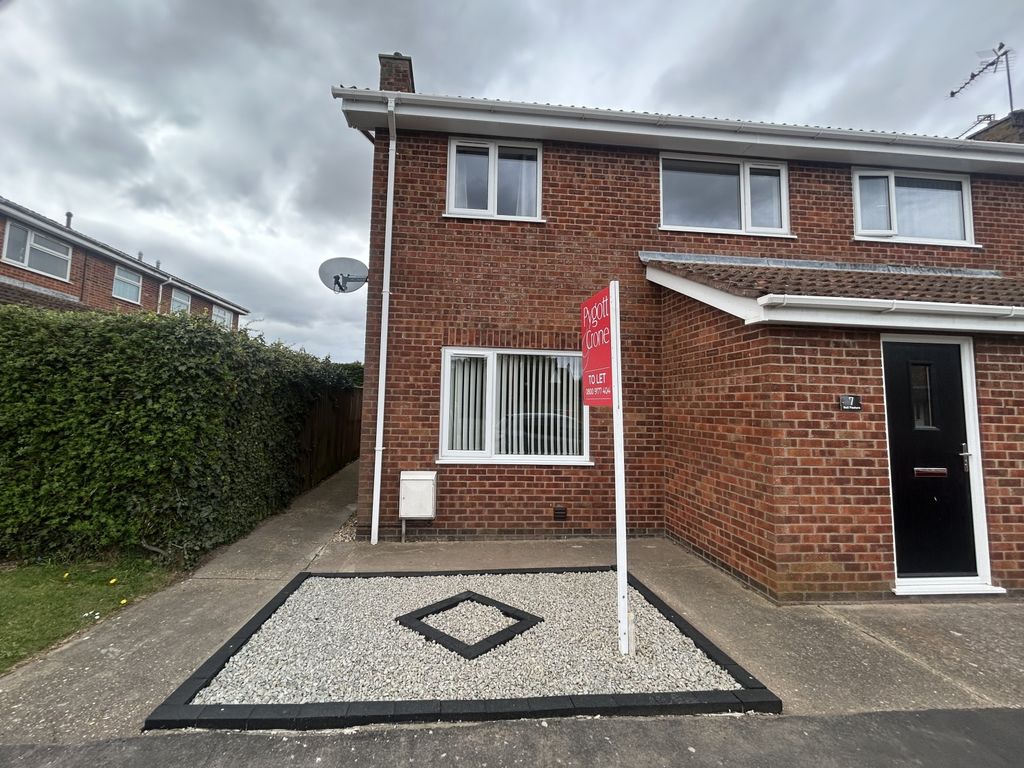 Property photo 1 of 12 Img_1448