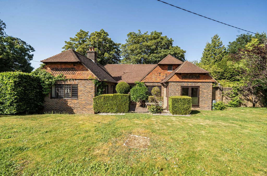 Property photo 1 of 40 1465933-14-6A1728...