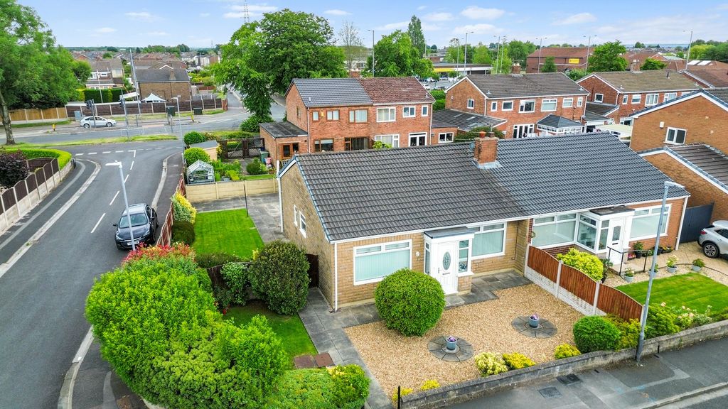 Property photo 1 of 29