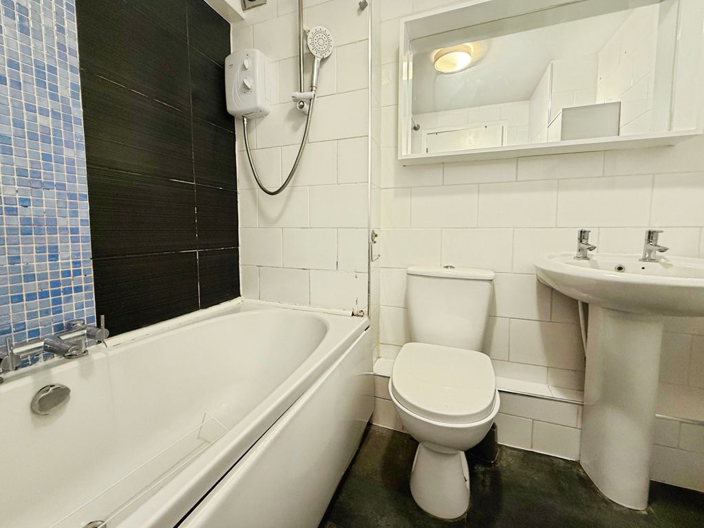 Additional image 17 of 3 bed flat for saleWaulking Mill Road, Clydebank G81