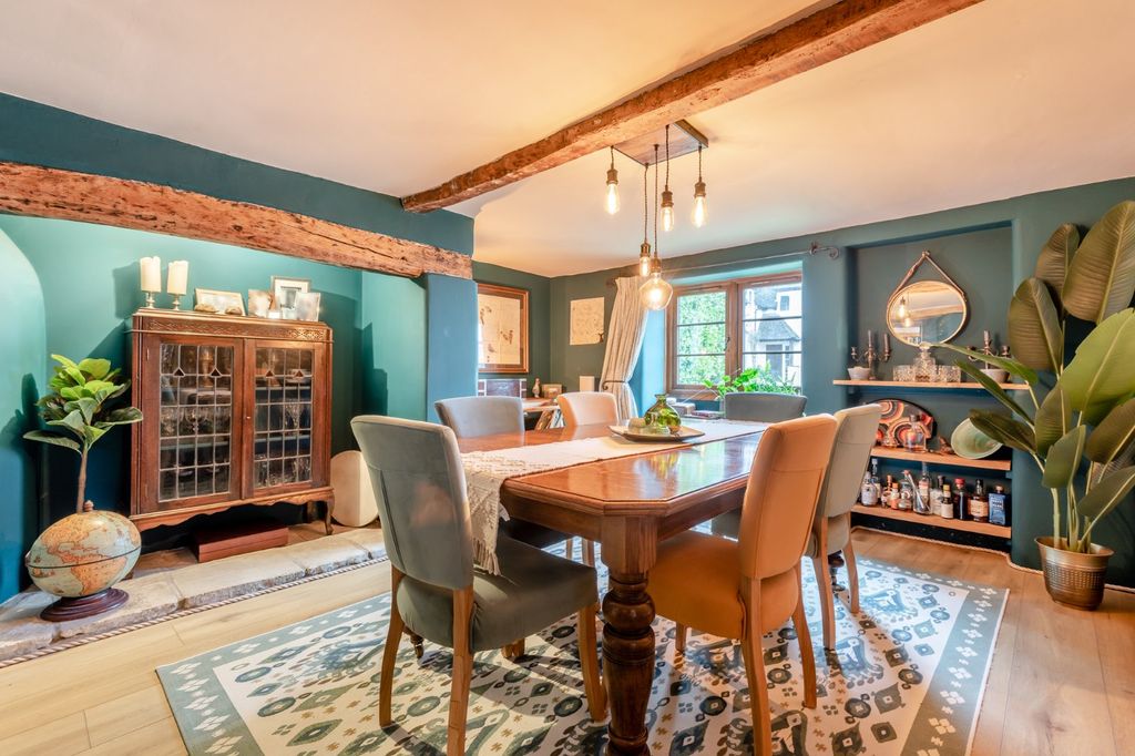 Property photo 3 of 24 Dining Room