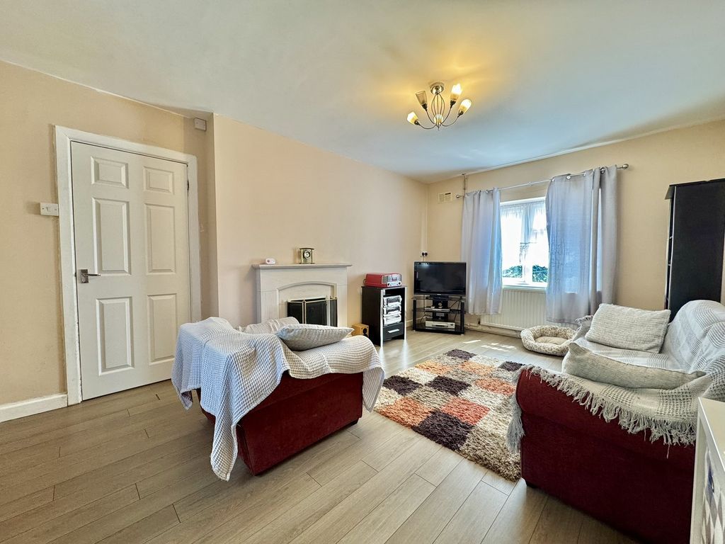 Property photo 3 of 18 Not Specified