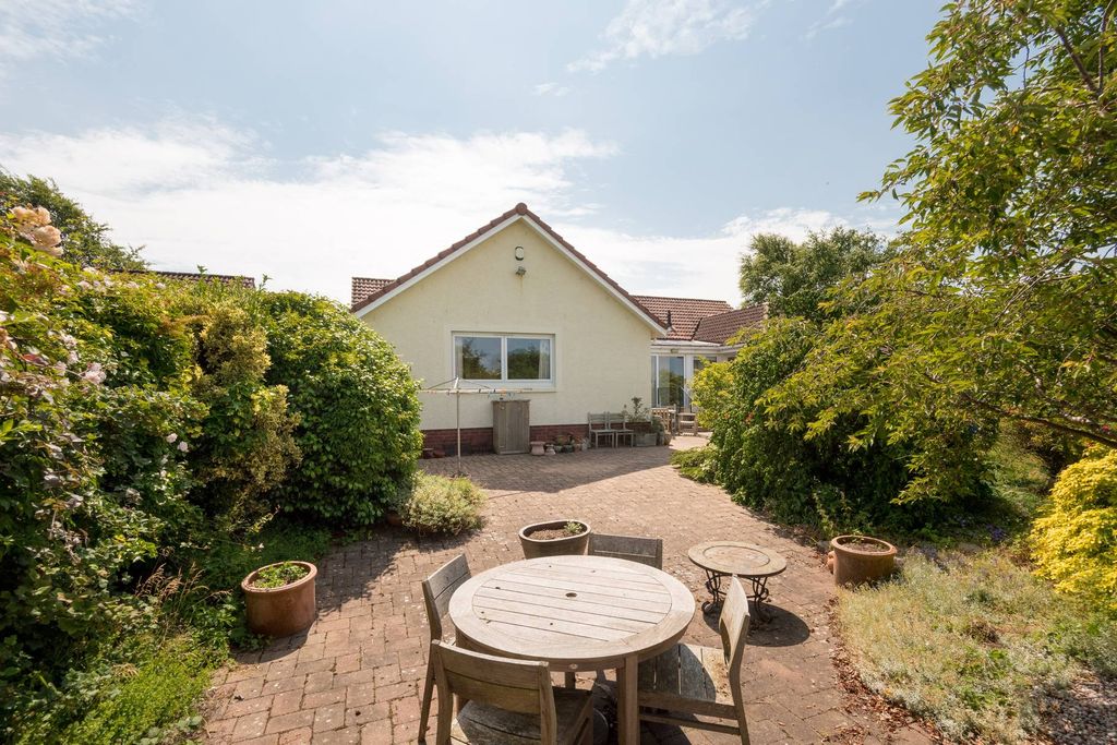 Additional image 28 of 4 bed detached bungalow for sale1 Hopetoun Park, Gullane EH31