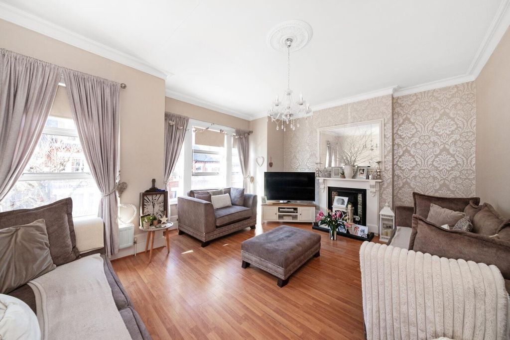 Property photo 2 of 10 Img_7595-1500x1000.Jpg