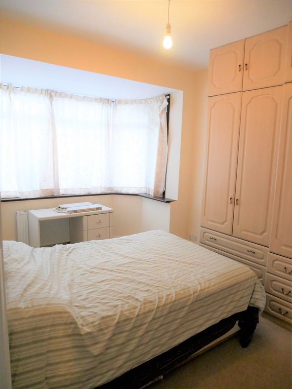 Property photo 2 of 3