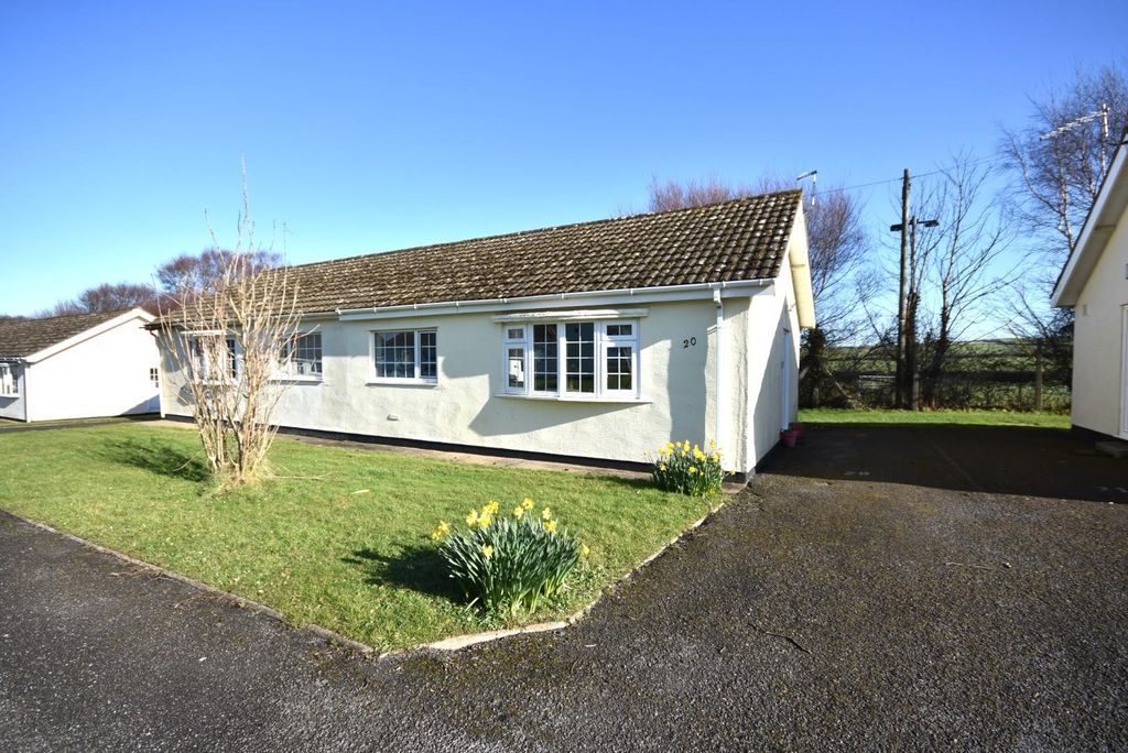 Property photo 1 of 11 Front Pic.Jpg