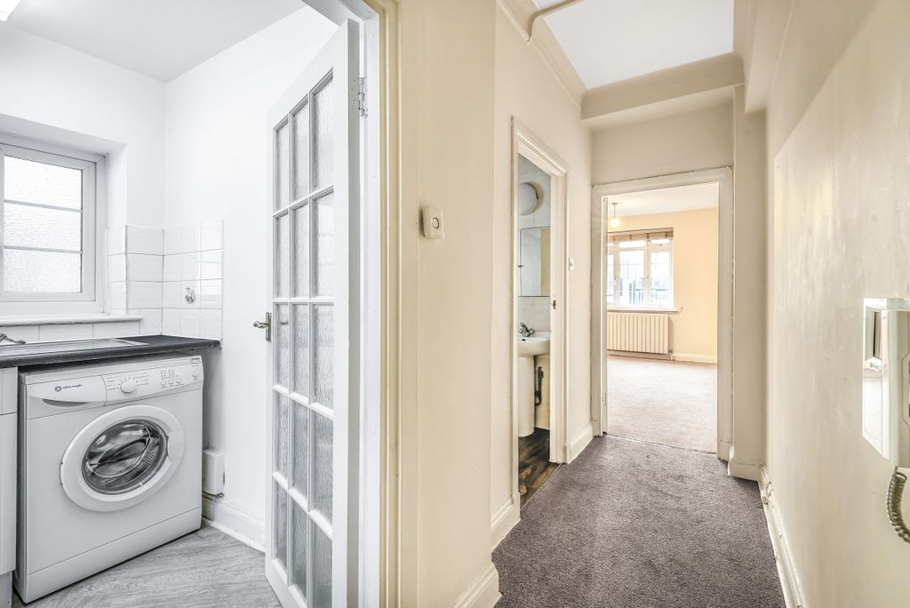 Property photo 3 of 6 413752 (3)