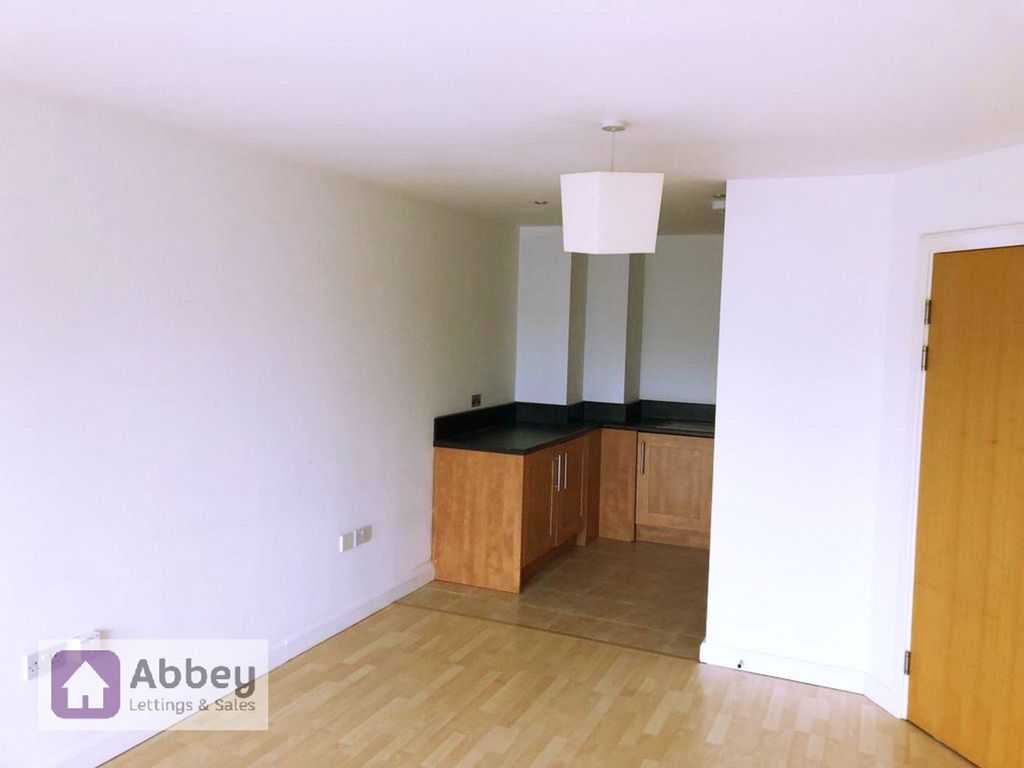 Property photo 3 of 6