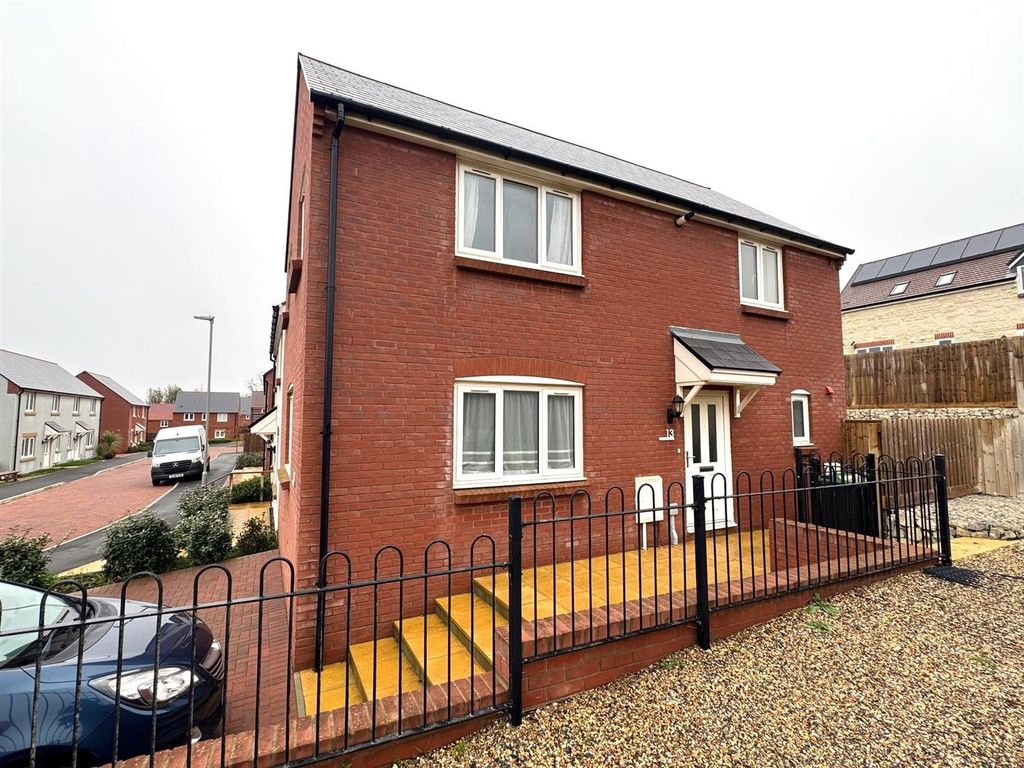 Property photo 1 of 11 Front 1.Jpg