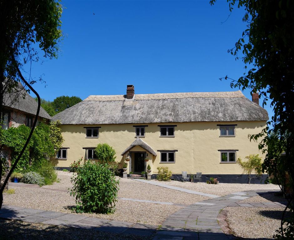 Property photo 3 of 53 Main Farmhouse