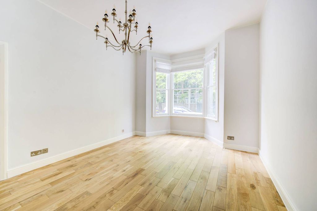 Property photo 1 of 21