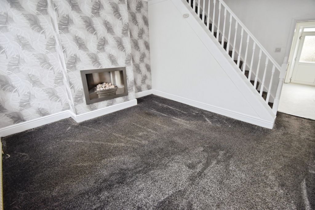 Property photo 2 of 12 1A818371-Dsc_1111