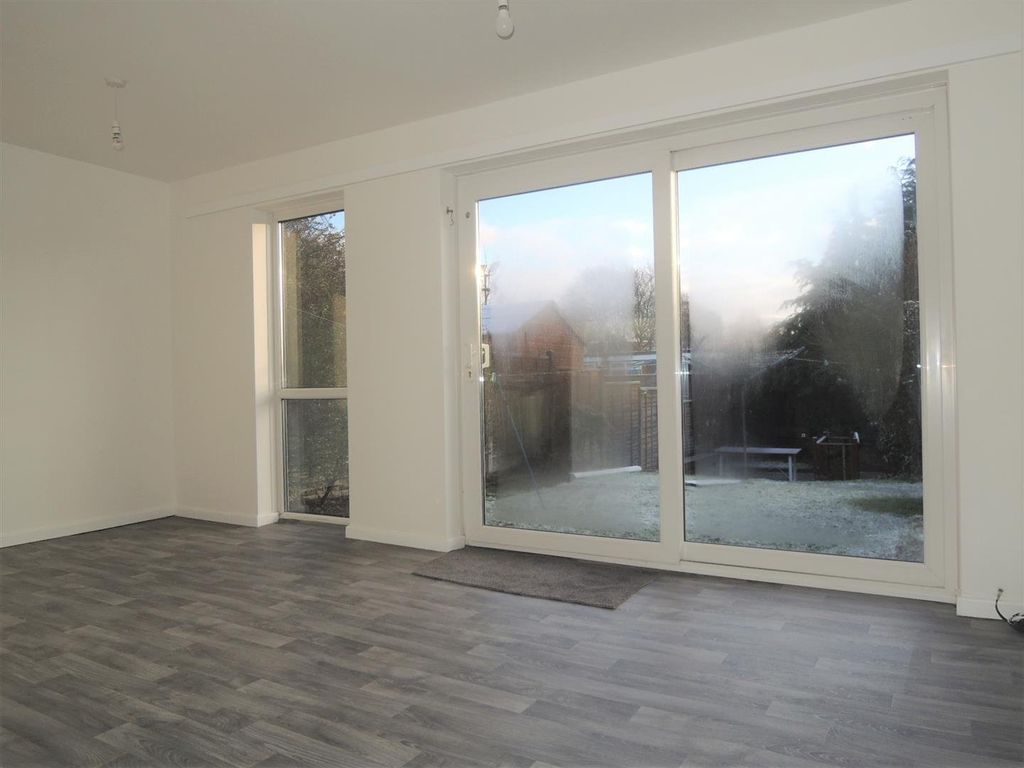 Property photo 3 of 12 Picture No. 09
