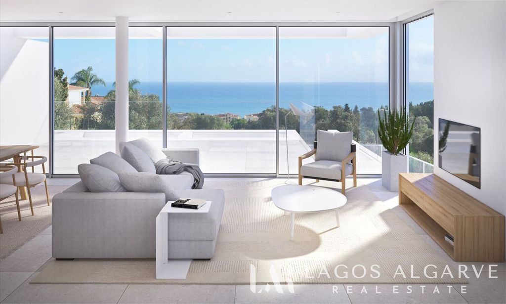 Property photo 1 of 15 3 Bedroom Villa With Sea Views