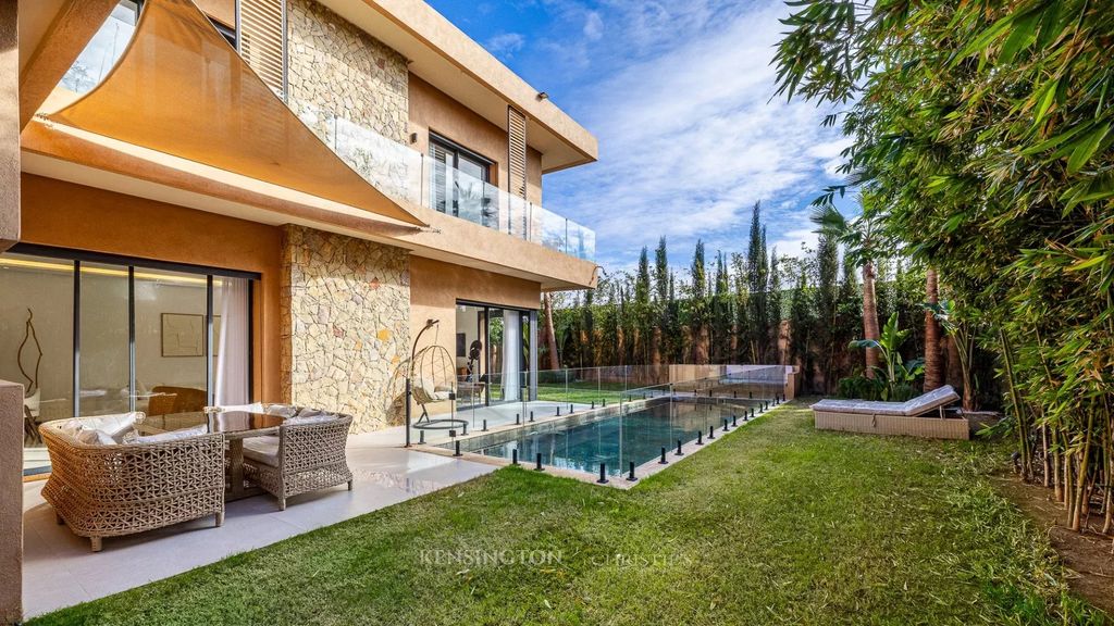 Property photo 3 of 31