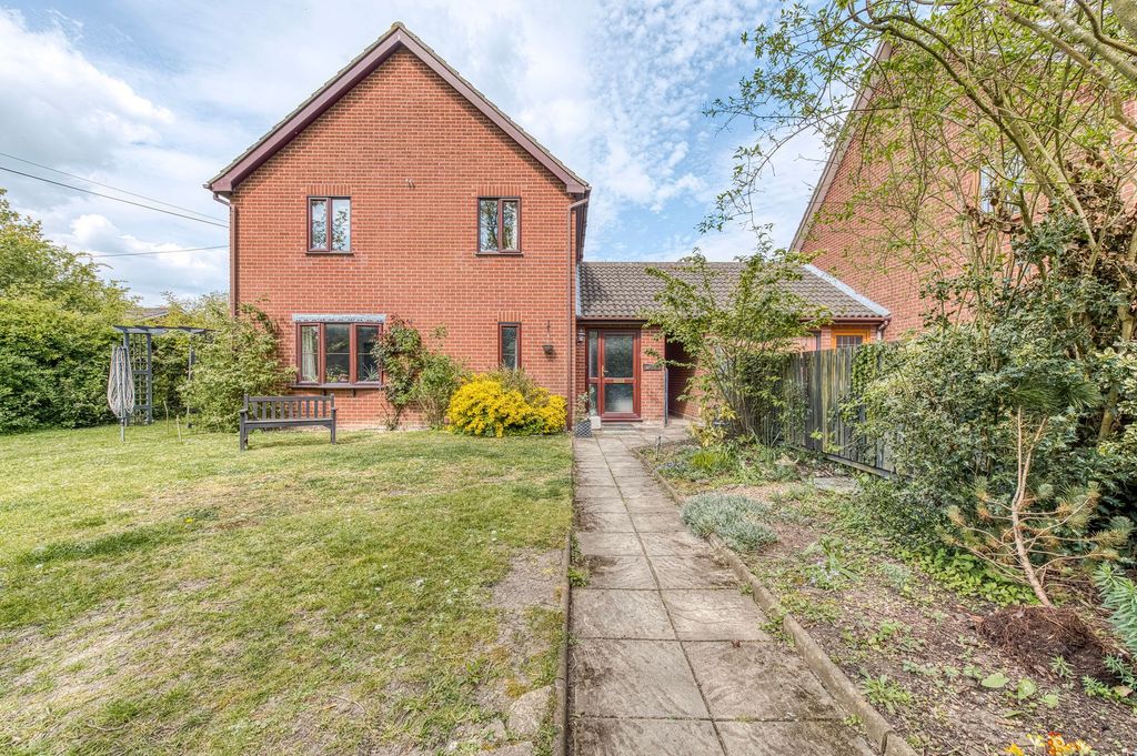 Property photo 1 of 19