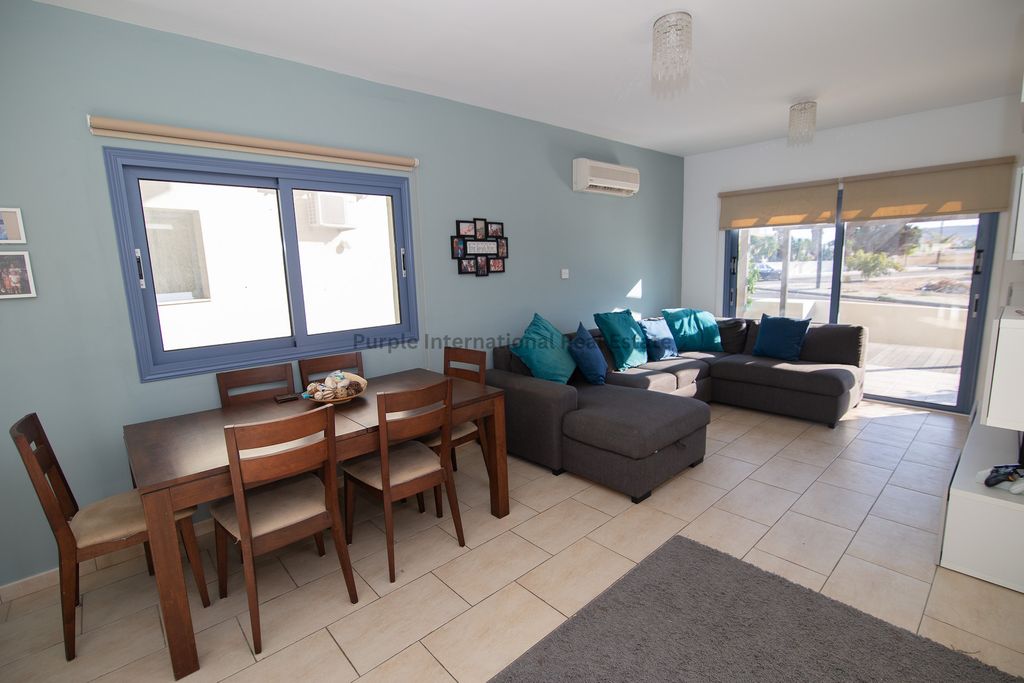 Property photo 3 of 26