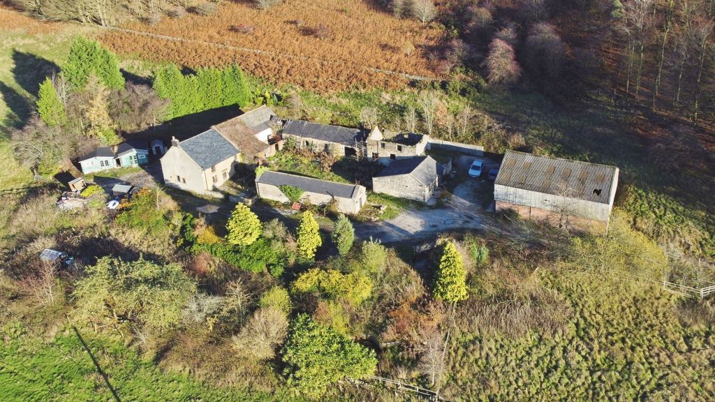 Property photo 2 of 24