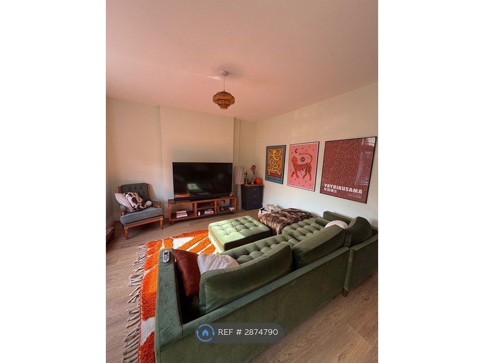 Property photo 2 of 13 Living Room