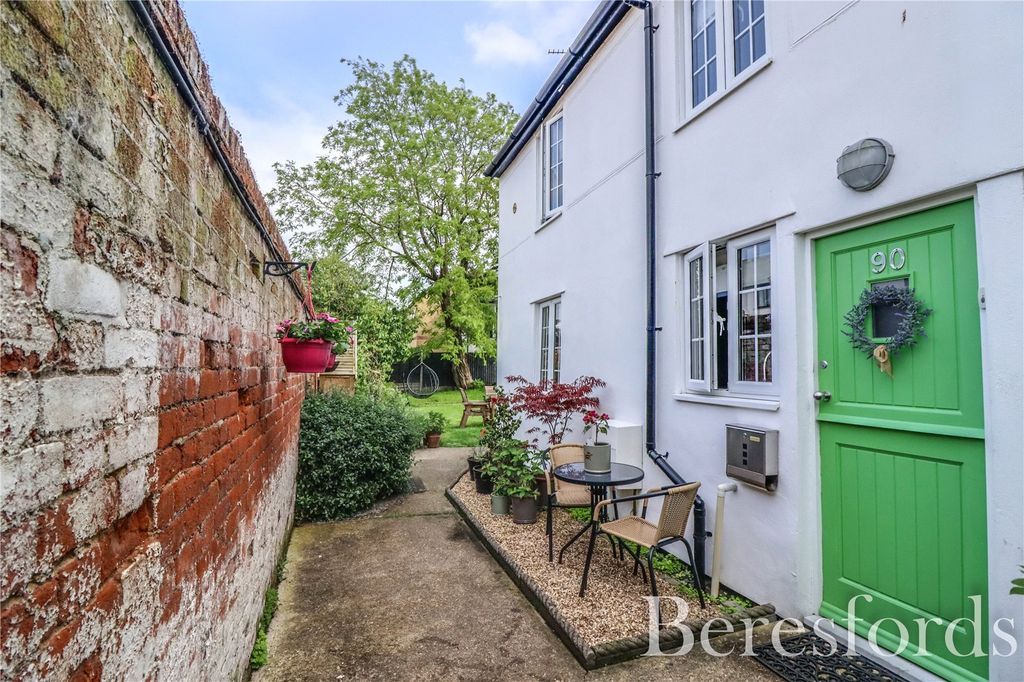 Property photo 1 of 17 1