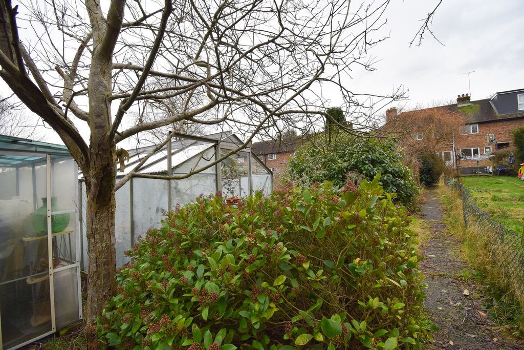 Property photo 2 of 22