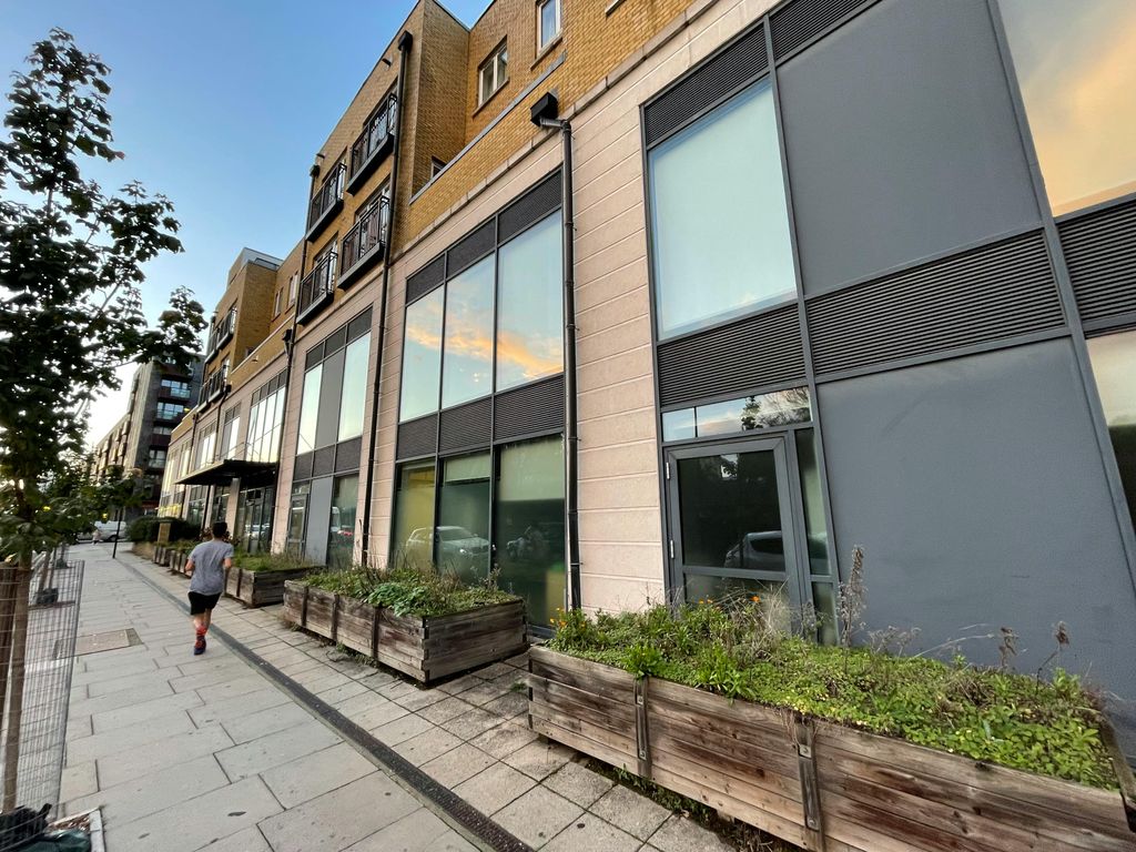 Property photo 2 of 14 115Harford 5.Jpg