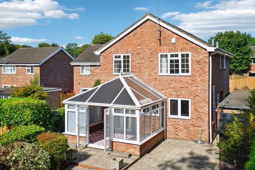 Property photo 2 of 10