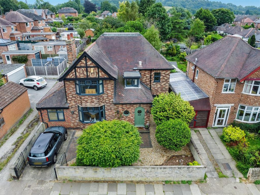 Property photo 1 of 33 Outside
