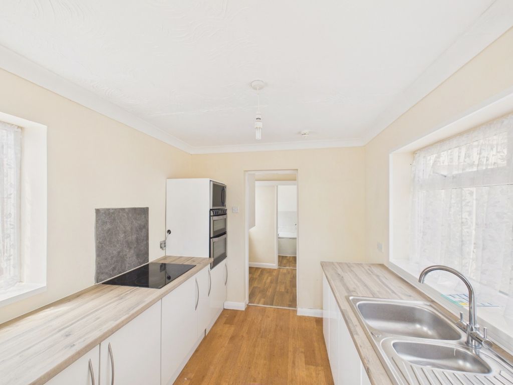 Property photo 3 of 17 5257934