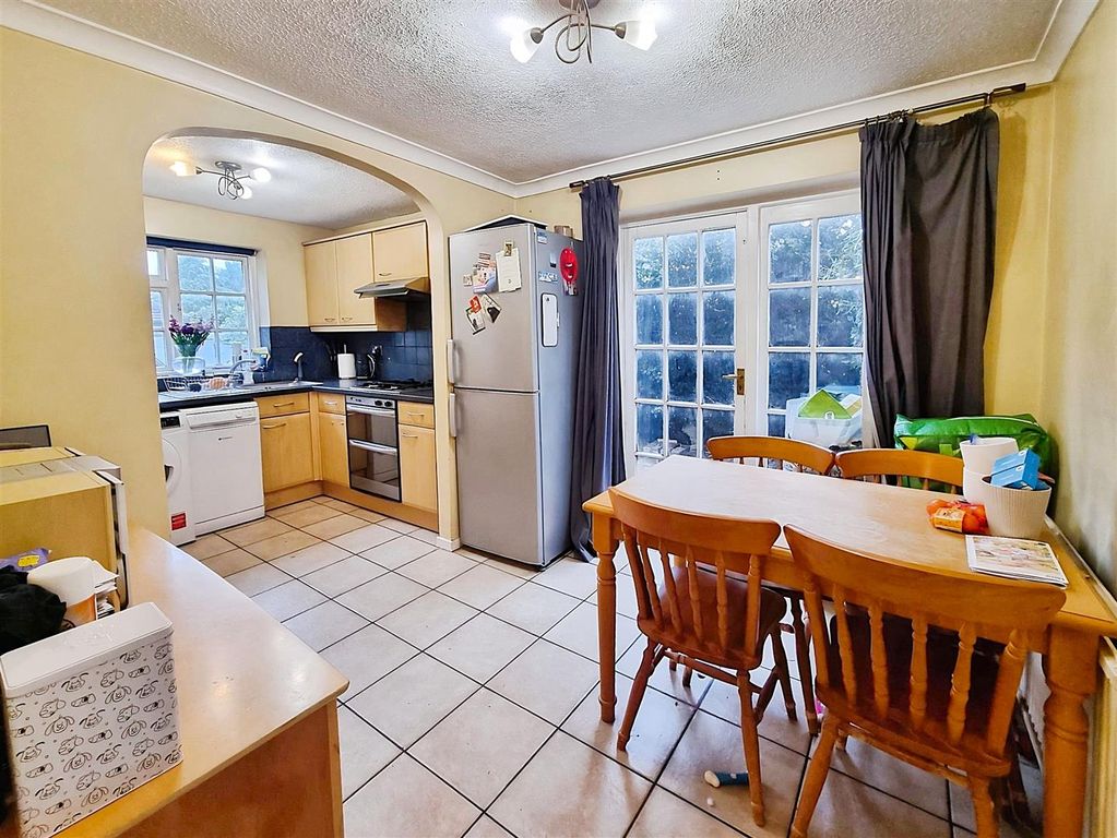 Property photo 3 of 19 0A02272d-Photo-2025-10-15-12-50-43 20 281 29.Jpg